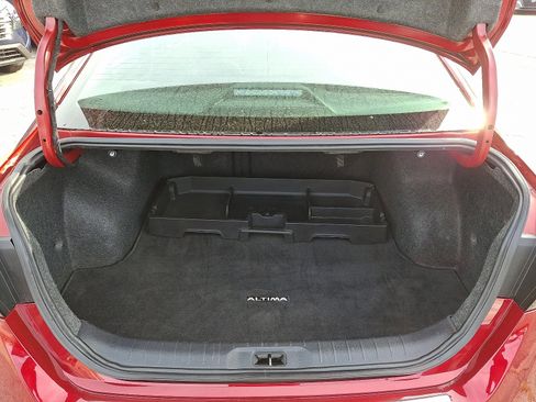 Used 2022 Nissan Altima 2.0 SR image 29