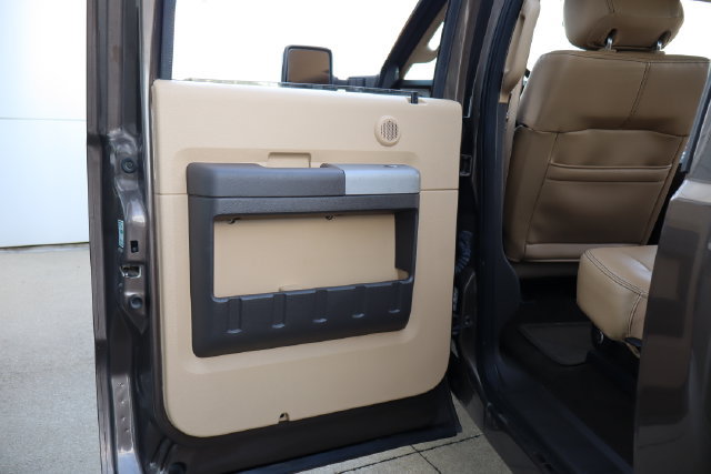 Used 2015 Ford F350 Lariat w/ Lariat Interior Package AWD/4WD image 29