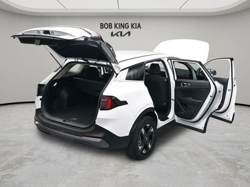 New 2026 Kia Sportage LX w/ LX Convenience Package AWD/4WD image 25