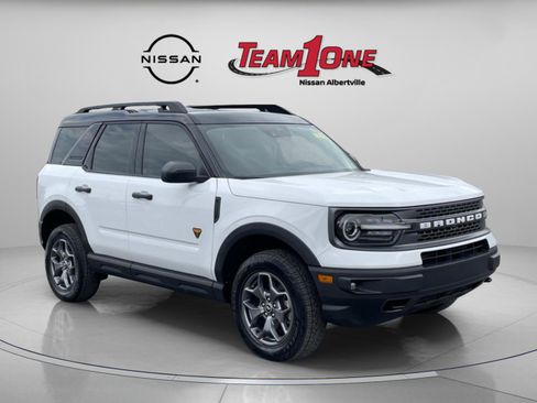 Used 2024 Ford Bronco Sport Badlands image 1