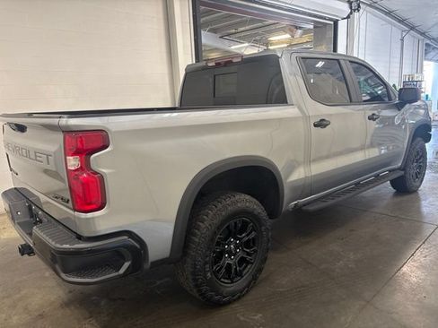 Used 2023 Chevrolet Silverado 1500 ZR2 AWD/4WD image 4