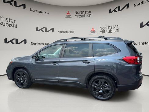 Used 2023 Subaru Ascent Onyx Edition AWD/4WD image 2