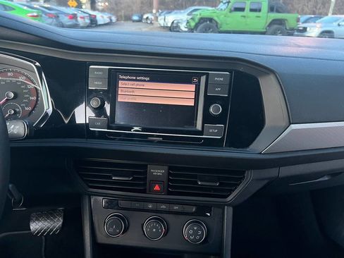 Used 2019 Volkswagen Jetta S w/ Driver Assistance Package image 23