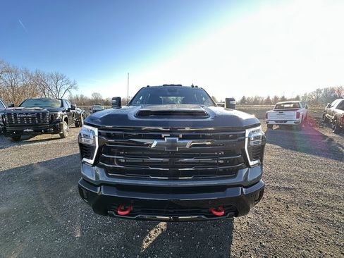 Used 2025 Chevrolet Silverado 2500 LT w/ Trail Boss Package image 11