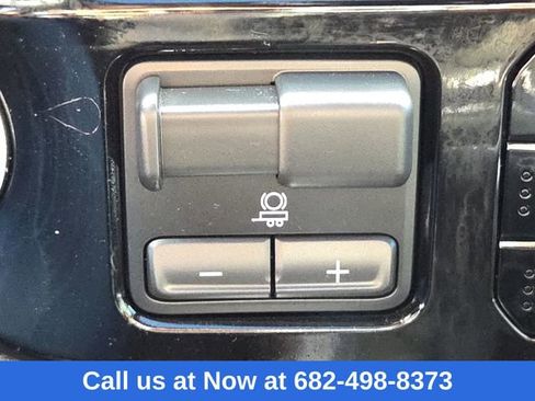 Used 2022 Chevrolet Silverado 1500 High Country w/ High Country Premium Package image 27