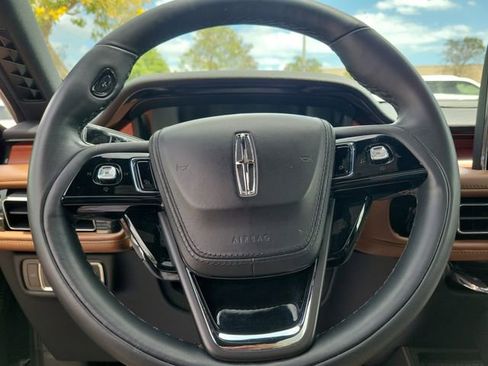Certified 2023 Lincoln Aviator Reserve RWD image 23