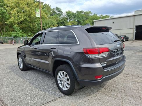 Used 2021 Jeep Grand Cherokee Laredo X image 6