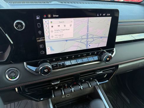 Used 2025 Chevrolet Colorado Z71 w/ Z71 Convenience Package 2 image 18