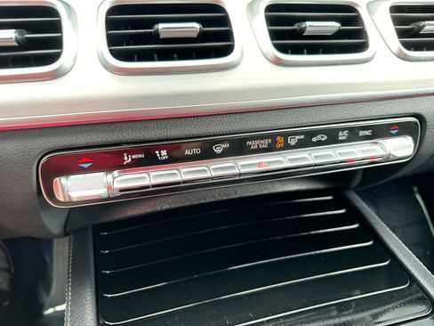 Used 2022 Mercedes-Benz GLE 350 4MATIC image 19