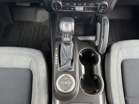 Used 2022 Ford Bronco Big Bend AWD/4WD image 22