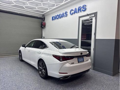 Used 2020 Lexus ES 350 F Sport w/ Accessory Package 2 FWD image 3