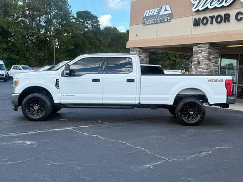 Used 2018 Ford F250 XLT AWD/4WD image 2