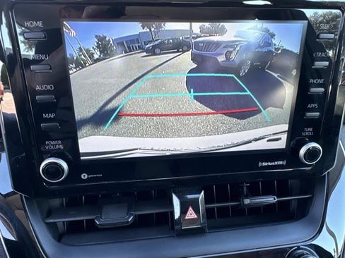 Used 2022 Toyota Corolla LE image 29