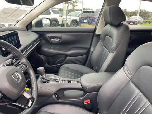Used 2023 Honda HR-V EX-L image 17