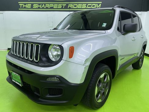 Used 2017 Jeep Renegade Sport w/ Power & Air Group AWD/4WD image 5