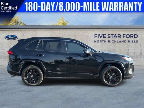 Used 2022 Toyota RAV4 SE AWD/4WD image 11