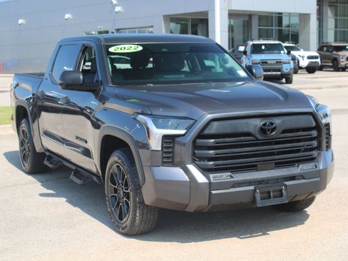 Used 2022 Toyota Tundra SR5 image 22