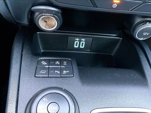 Used 2021 Ford Ranger XLT w/ Equipment Group 301A Mid image 17