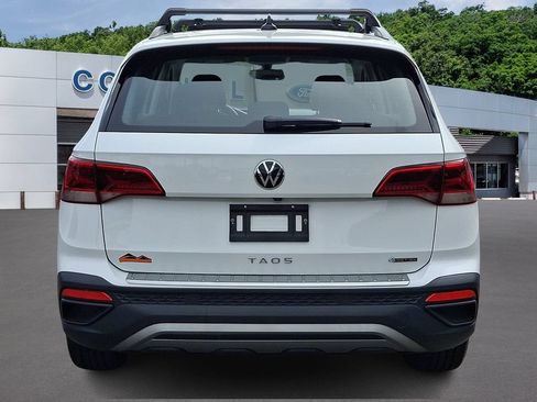 Used 2023 Volkswagen Taos S AWD/4WD image 5