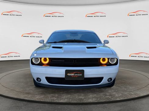 Used 2018 Dodge Challenger GT w/ Driver Convenience Group AWD/4WD image 3