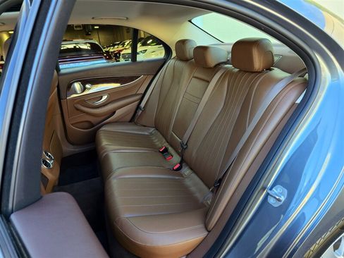 Used 2017 Mercedes-Benz E 300 image 30