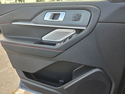 New 2026 Ford Explorer ST image 40