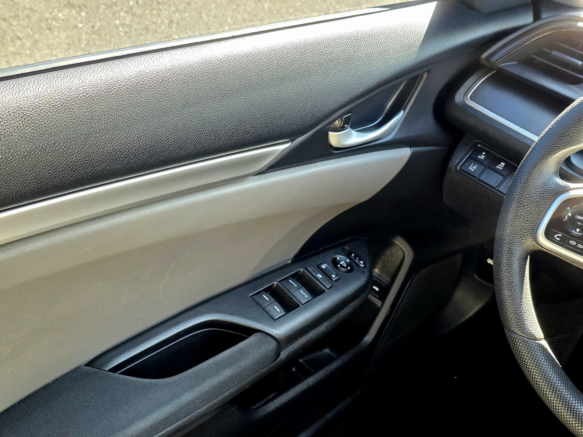 Used 2021 Honda Civic LX image 26
