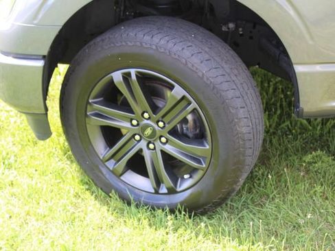 Used 2022 Ford F150 Lariat w/ Equipment Group 502A High AWD/4WD image 24