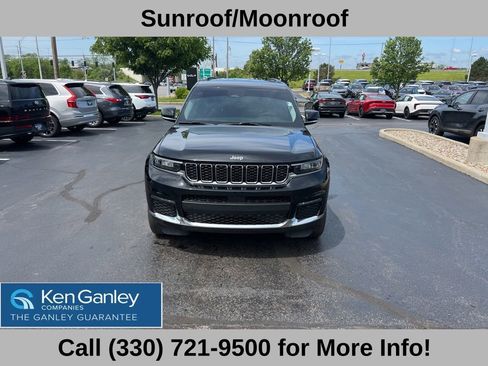 Used 2022 Jeep Grand Cherokee L Limited AWD/4WD image 4