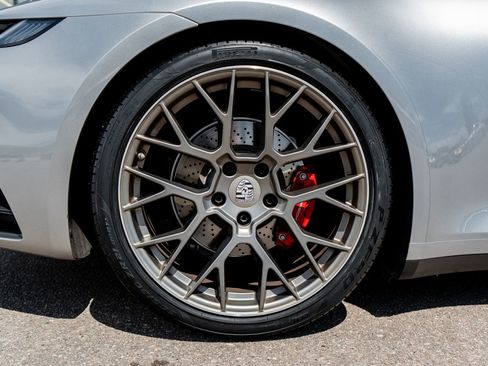 Used 2024 Porsche 911 Carrera S RWD image 15