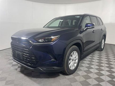 New 2026 Toyota Grand Highlander AWD image 3