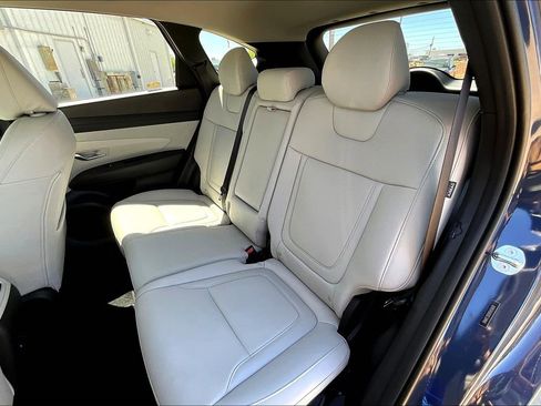 Used 2025 Hyundai Tucson SEL FWD image 18