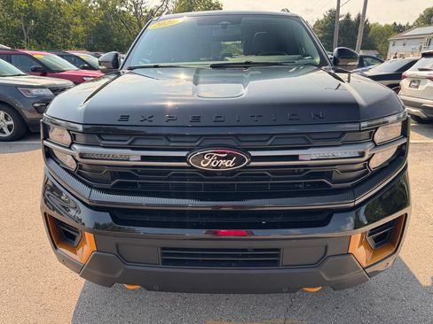 Used 2026 Ford Expedition Tremor AWD/4WD image 2
