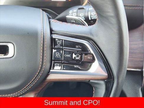Certified 2025 Jeep Grand Cherokee Summit w/ Obsidian Package AWD/4WD image 40
