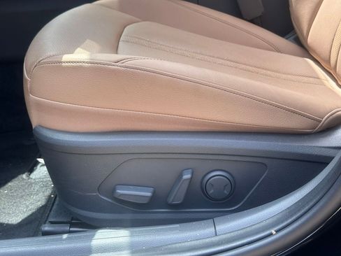 Used 2025 Hyundai Sonata Limited FWD image 28