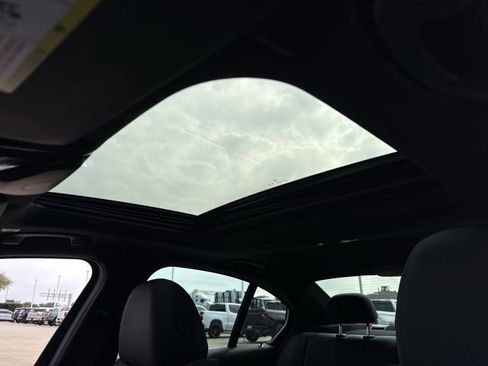 Used 2020 BMW 330i Sedan w/ Convenience Package image 24