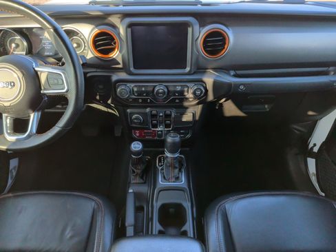 Used 2023 Jeep Gladiator Mojave w/ Cold Weather Group AWD/4WD image 31