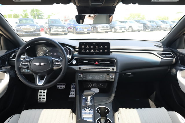New 2026 Genesis G70 3.3T Sport Prestige AWD/4WD image 13