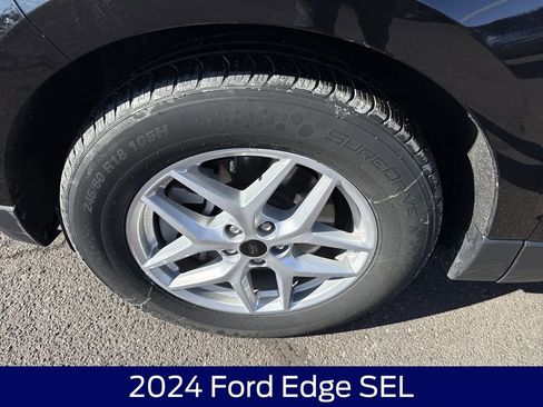 Used 2024 Ford Edge SEL image 11