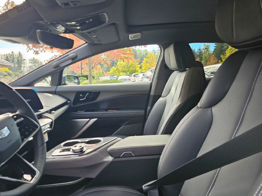 New 2027 Cadillac Optiq Sport AWD/4WD image 24