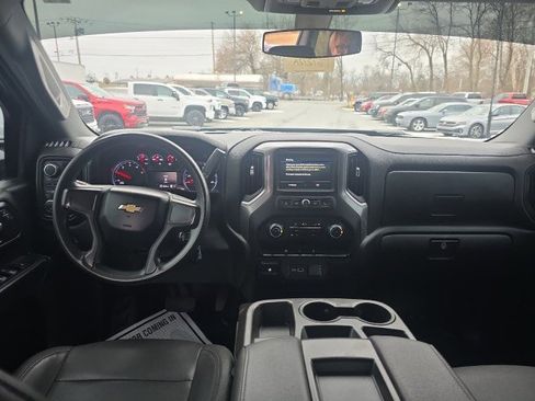 Used 2023 Chevrolet Silverado 3500 W/T image 19