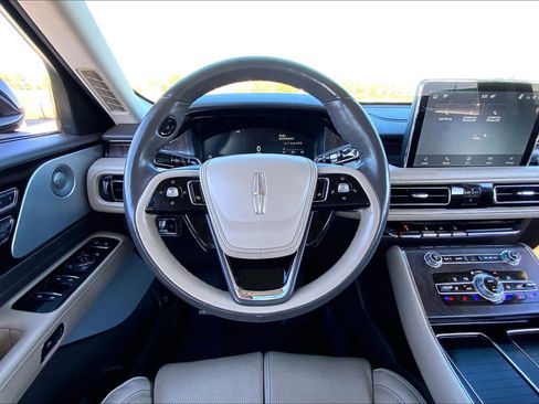 Used 2022 Lincoln Aviator Reserve w/ Equipment Group 201A image 5