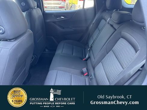 New 2026 Chevrolet Equinox LT w/ LPO, Floor Liner Package FWD image 17