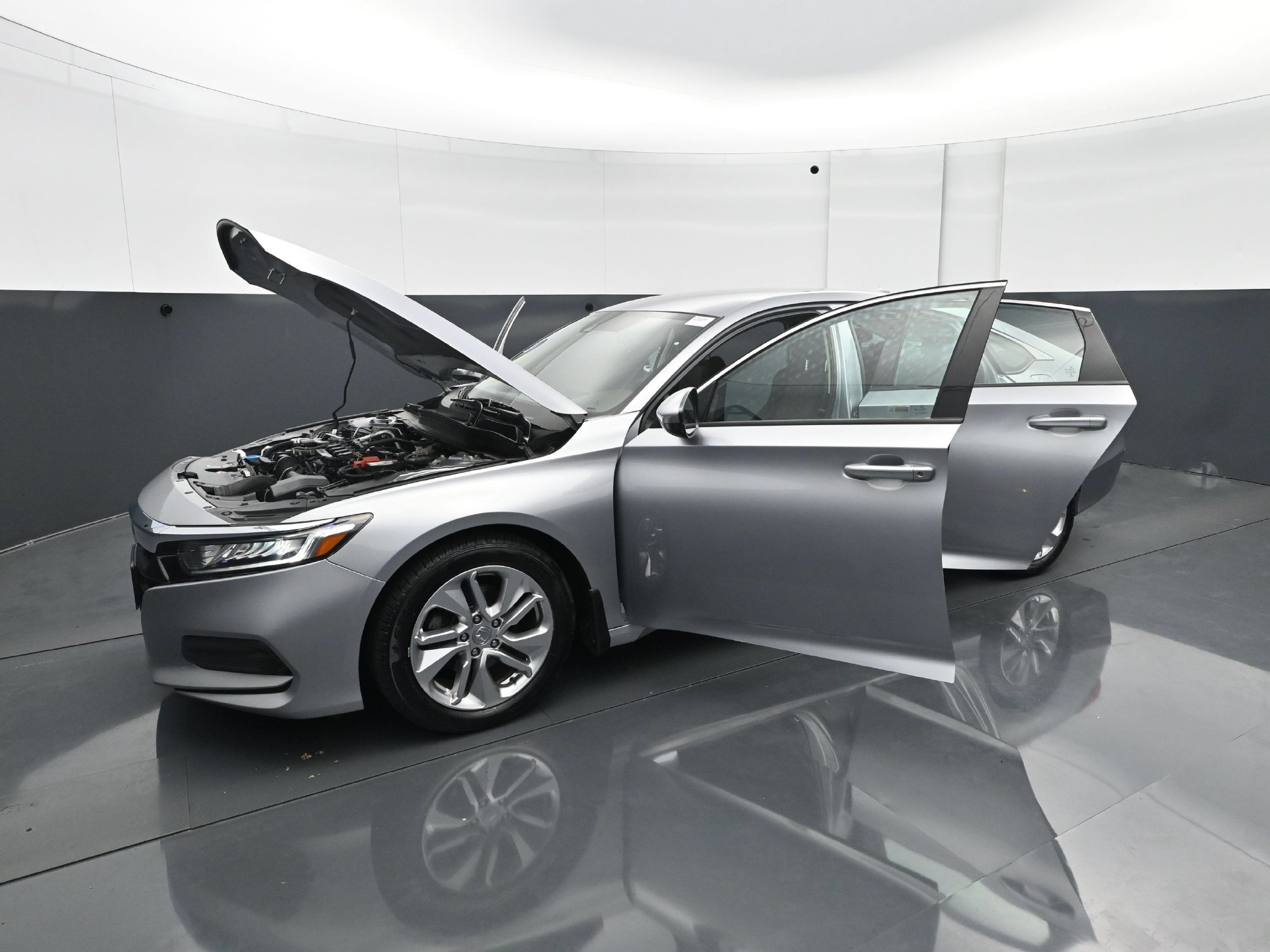 Used 2020 Honda Accord LX image 29