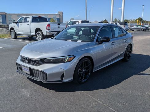 Used 2025 Honda Civic Sport image 7