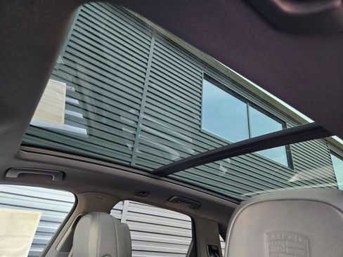 New 2026 Porsche Cayenne image 20