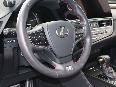 Used 2024 Lexus ES 350 F Sport w/ Accessory Package (Z2) FWD image 14