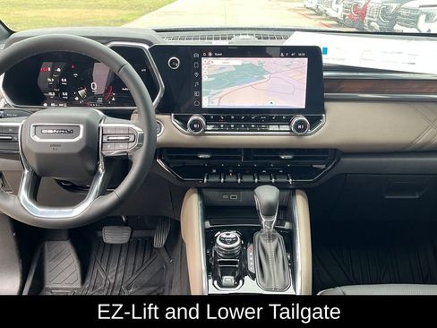 New 2026 GMC Canyon Denali image 21