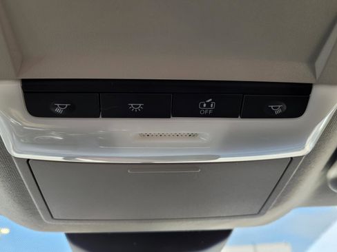 Used 2022 Nissan Sentra SR image 28