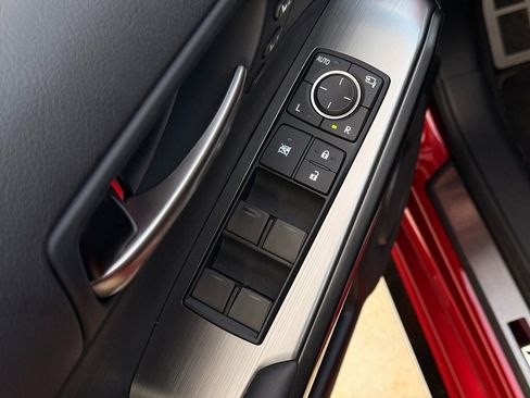 New 2025 Lexus IS 500 image 29